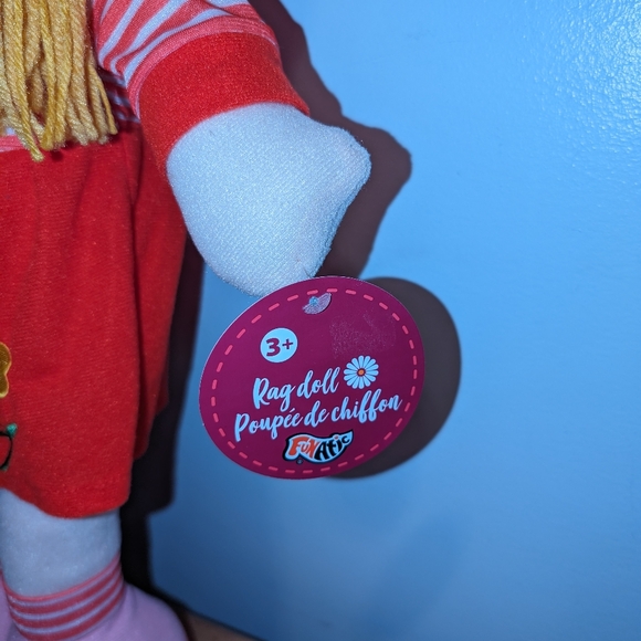 Rag Doll - Picture 2 of 2